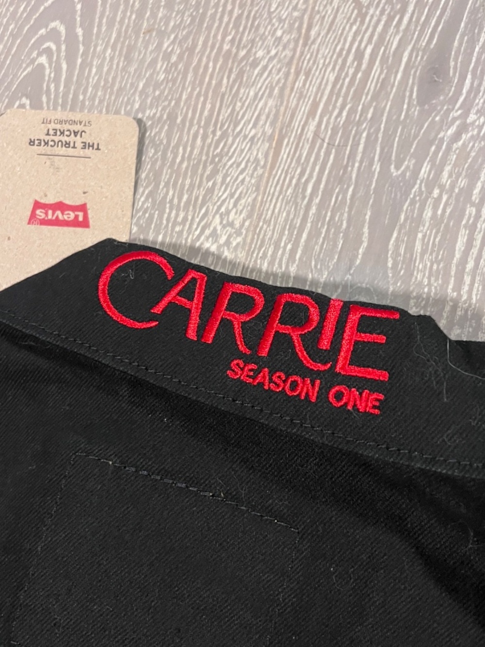 CARRIE SEASON 1 crew Levis black denim jacket